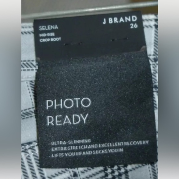 J Brand Grey Plaid Crop Bootleg Pants. Very Soft With Stretch. Size 27 - Picture 2 of 14